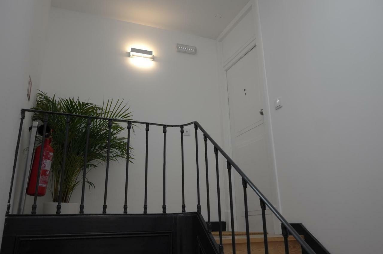 Apartamento Ocean View Penthouse Paço de Arcos Exterior foto